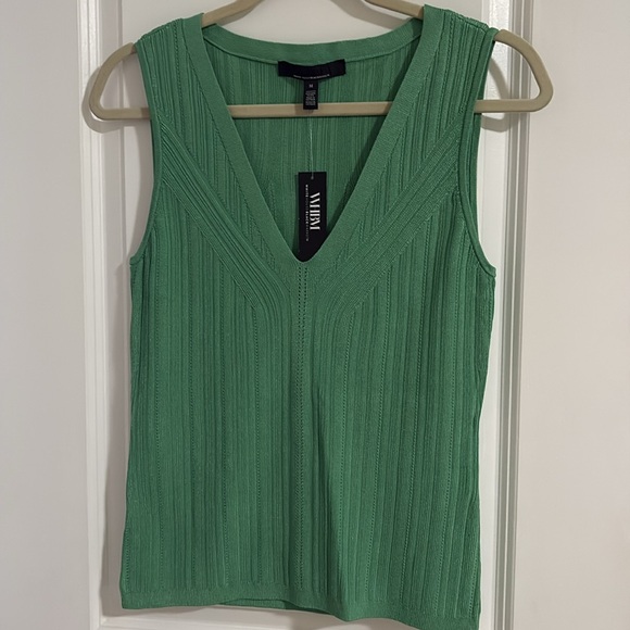 White House Black Market Lush Jade Medium Snap Front Cardigan & V-neck Tank - Picture 8 of 11